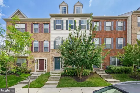 2525 Standifer Pl, Lanham, MD 20706