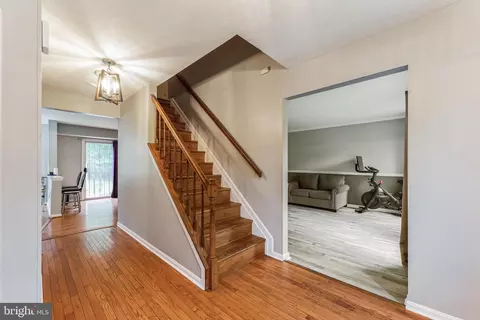 1727 Albert Dr, Bowie, MD 20721 photo 3