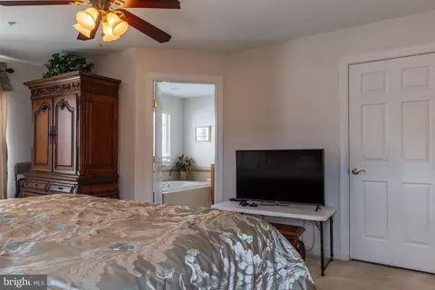 14110 Downdale Dr, Laurel, MD 20707 photo 38
