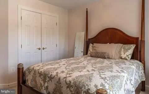 14110 Downdale Dr, Laurel, MD 20707 photo 32
