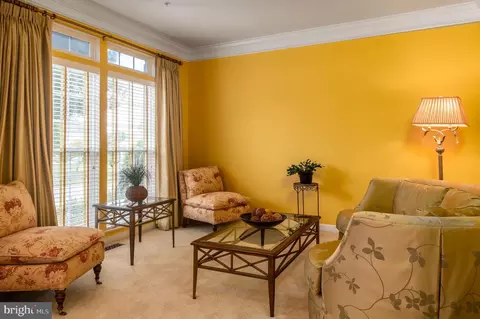 14110 Downdale Dr, Laurel, MD 20707 photo 5