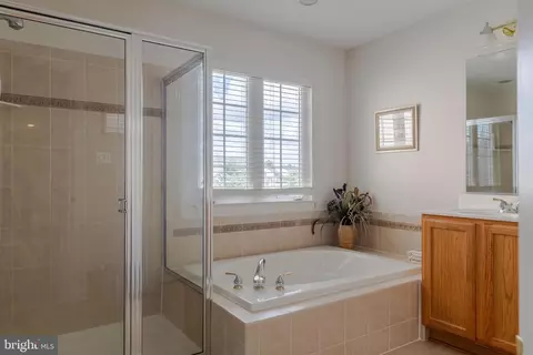 14110 Downdale Dr, Laurel, MD 20707 photo 39