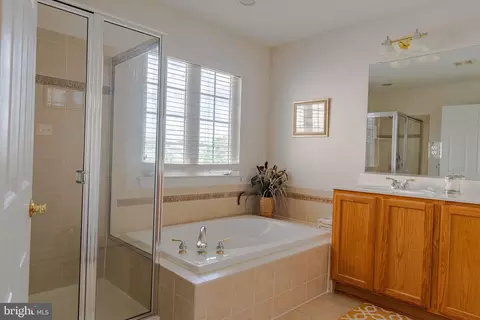 14110 Downdale Dr, Laurel, MD 20707 photo 41