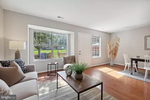 14315 Chapel Cove Ct, Laurel, MD 20707