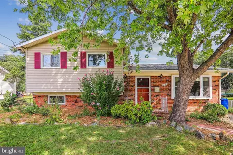 1826 Jarvis Ave, Oxon Hill, MD 20745