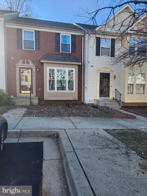 914 Vauxhall Rd, Hyattsville, MD 20785