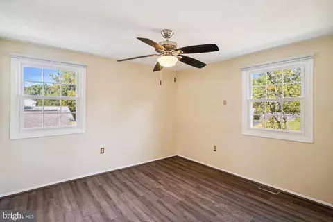 12604 Silverbirch Ln, Laurel, MD 20708 photo 26