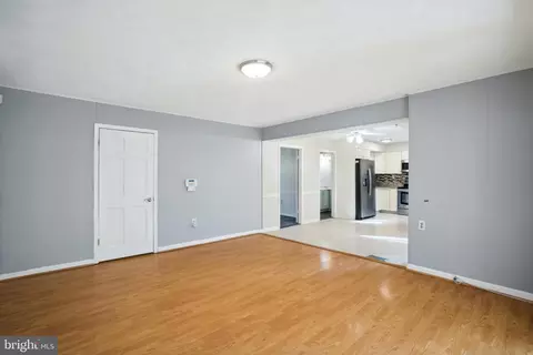 12604 Silverbirch Ln, Laurel, MD 20708 photo 16