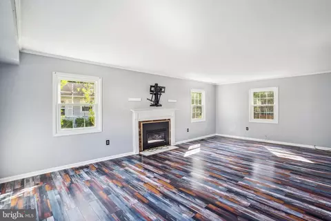 12604 Silverbirch Ln, Laurel, MD 20708 photo 8