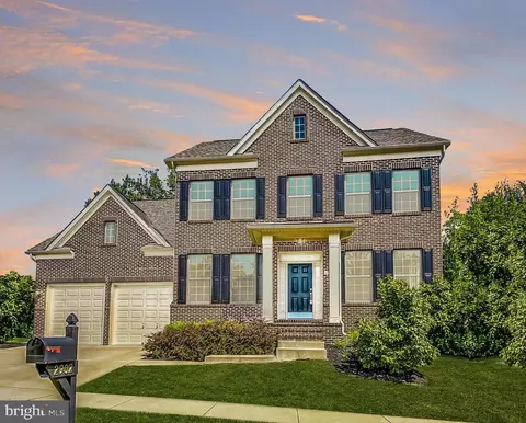 2902 Winterbourne Dr, Marlboro, MD 20774