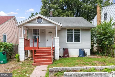 6304 45th Pl, Riverdale, MD 20737