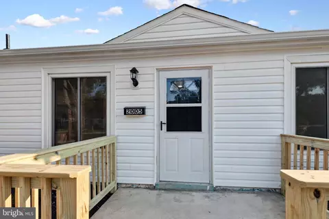 2005 Quebec St, Adelphi, MD 20783 photo 8
