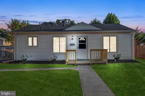 2005 Quebec St, Adelphi, MD 20783