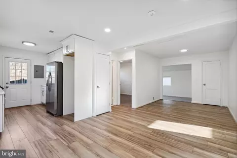 2005 Quebec St, Adelphi, MD 20783 photo 9