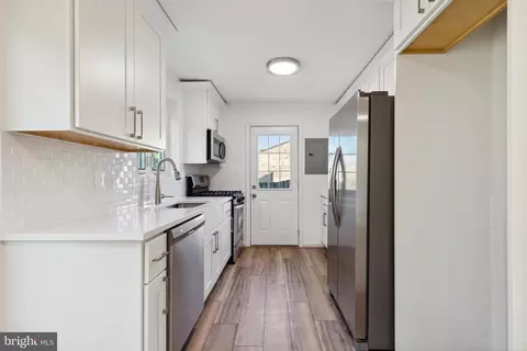 2005 Quebec St, Adelphi, MD 20783 photo 12