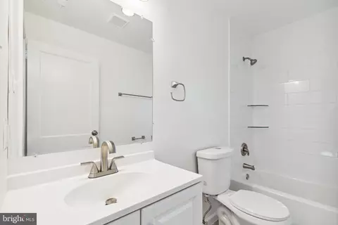 2005 Quebec St, Adelphi, MD 20783 photo 16