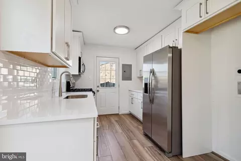 2005 Quebec St, Adelphi, MD 20783 photo 11