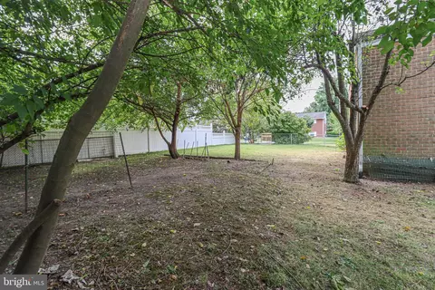 7600 Laurel Ridge Ct, Laurel, MD 20707 photo 29