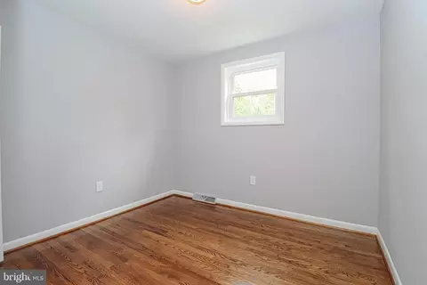 7600 Laurel Ridge Ct, Laurel, MD 20707 photo 8