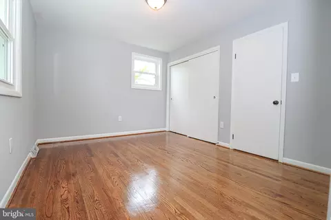 7600 Laurel Ridge Ct, Laurel, MD 20707 photo 13