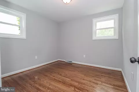 7600 Laurel Ridge Ct, Laurel, MD 20707 photo 11