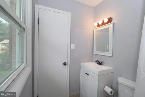 7600 Laurel Ridge Ct, Laurel, MD 20707 photo 16