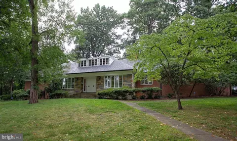 7000 Southwark Ter, Hyattsville, MD 20782