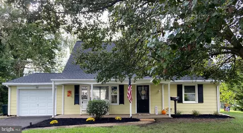 2706 Baldwin Ln, Bowie, MD 20715