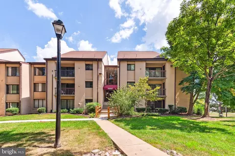 15607 Dorset Rd #104, Laurel, MD 20707
