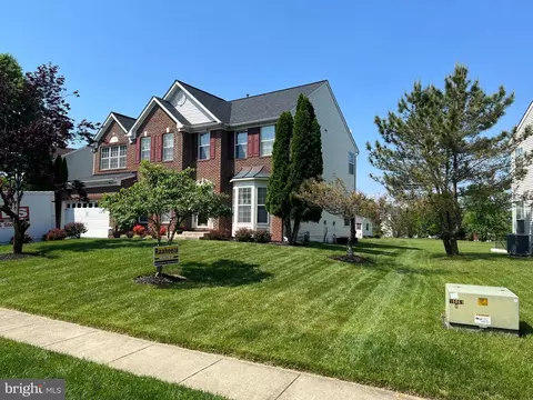 14920 Dennington Dr, Bowie, MD 20721