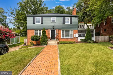 3208 Crest Ave, Cheverly, MD 20785