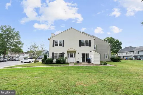 3044 New Oak Ln, Bowie, MD 20716