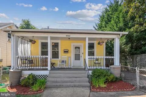 4910 43rd Ave, Hyattsville, MD 20781