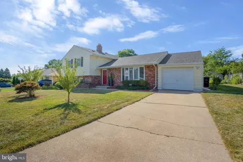 13128 Greenmount Ave, Beltsville, MD 20705