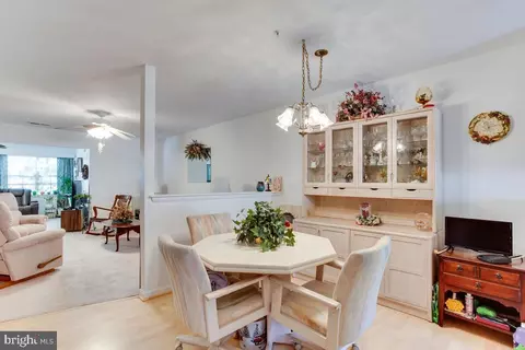 9276 Cherry Ln #87, Laurel, MD 20708 photo 3