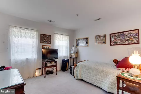 9276 Cherry Ln #87, Laurel, MD 20708 photo 10