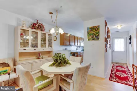 9276 Cherry Ln #87, Laurel, MD 20708 photo 4