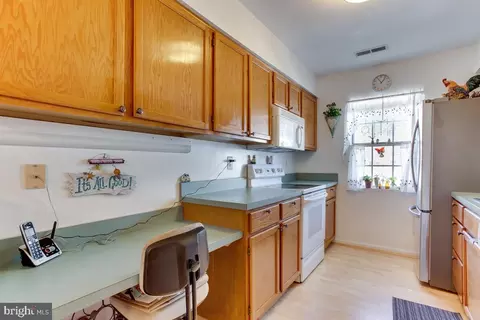 9276 Cherry Ln #87, Laurel, MD 20708 photo 7