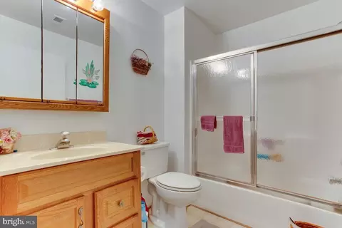 9276 Cherry Ln #87, Laurel, MD 20708 photo 13