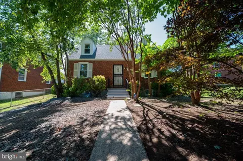 3421 Glenn Dr, Suitland, MD 20746