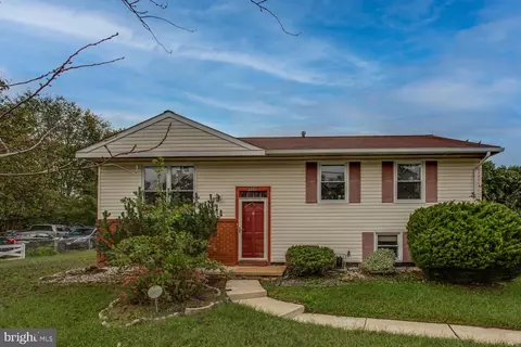 5515 Vernon Way, Suitland, MD 20746
