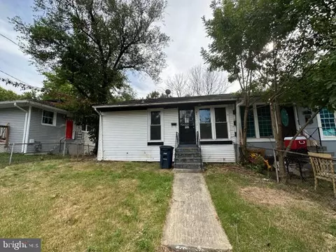 1910 Allendale Ct, Hyattsville, MD 20785