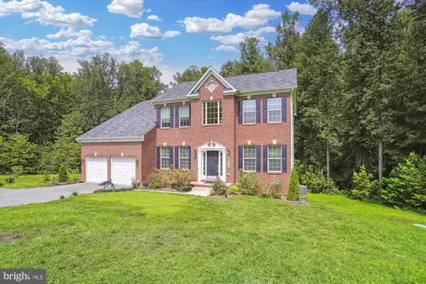 10300 Samuel Gordon Pl, Marlboro, MD 20772