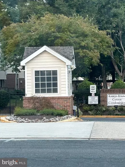 8921 Town Center Cir #5-104, Marlboro, MD 20774