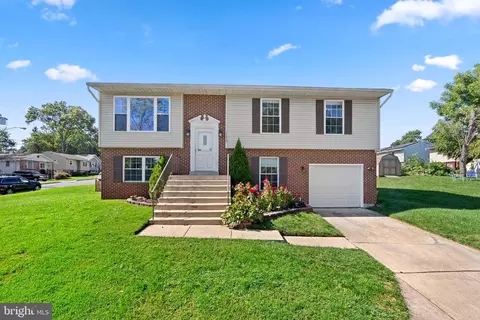 11210 Caroline Ave, Beltsville, MD 20705