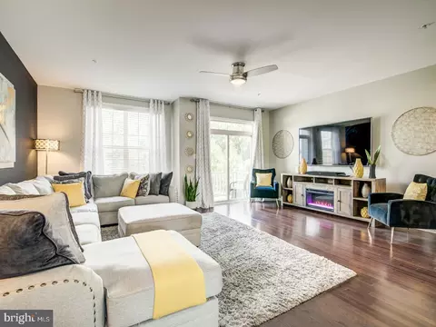 9416 Geaton Park Pl, Lanham, MD 20706 photo 14