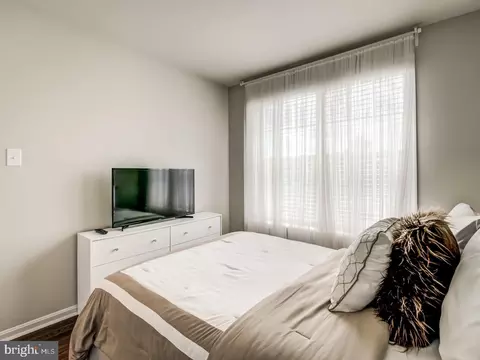 9416 Geaton Park Pl, Lanham, MD 20706 photo 31