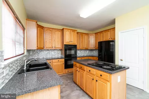 1139 Ring Bill Loop, Marlboro, MD 20774 photo 10
