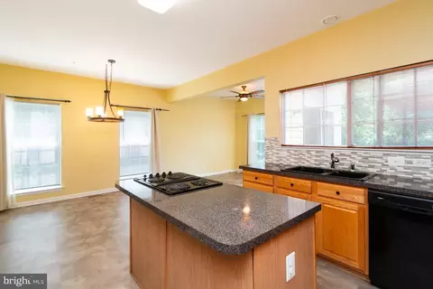 1139 Ring Bill Loop, Marlboro, MD 20774 photo 11