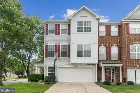 13723 Maned Goose Ln, Marlboro, MD 20774